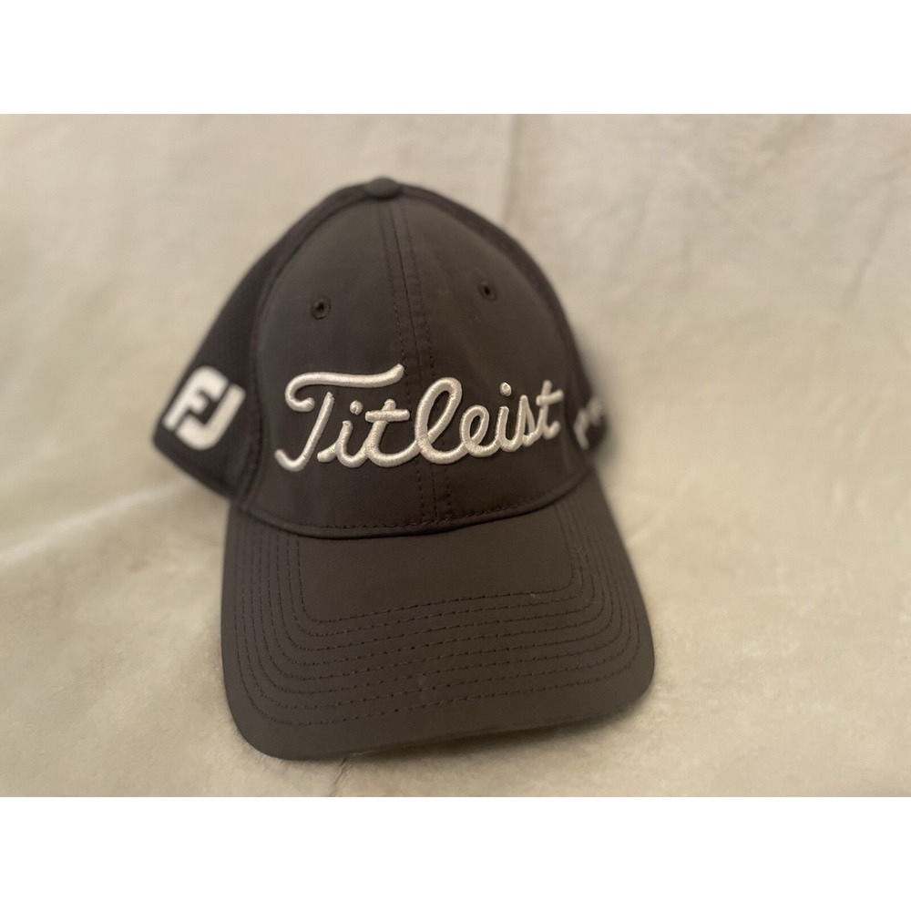 Titleist Golf Pro V1 FJ FootJoy Flex Fitted M-L Hat Cap Dark Gray White